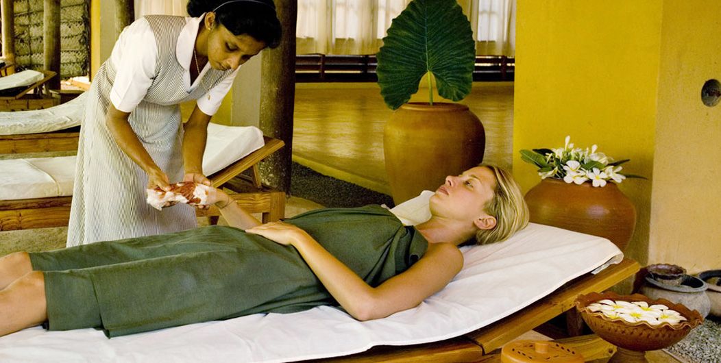 Full body massage Ayurvedic treatment