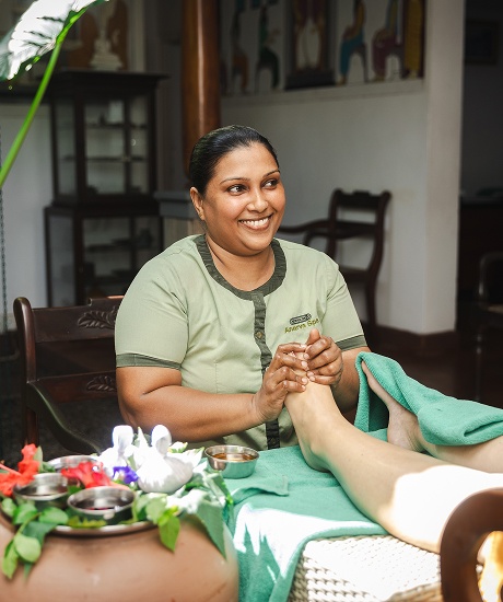 Leg, hand & foot Ayurvedic treatment